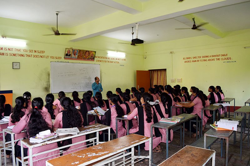 Emma College Girls Classroom-4